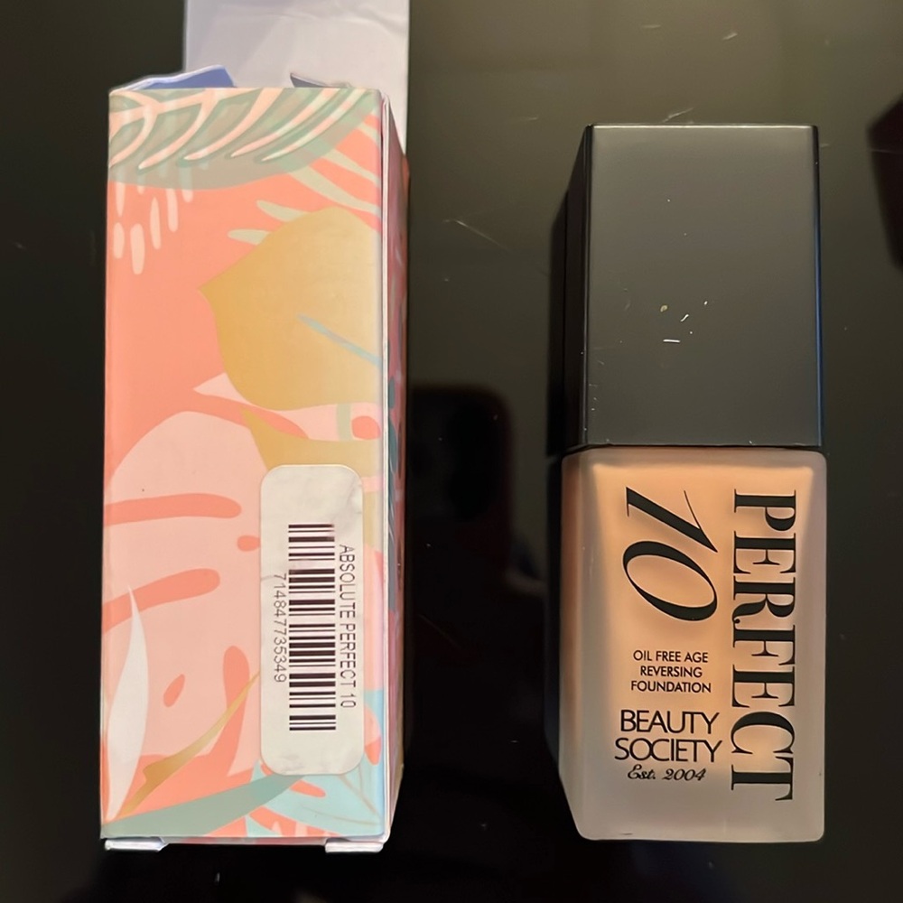 Beauty Society Perfect 10 Foundation- Absolute